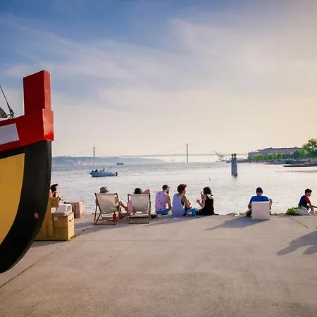 Classic & Super By Lovelystay Apartman Lisboa