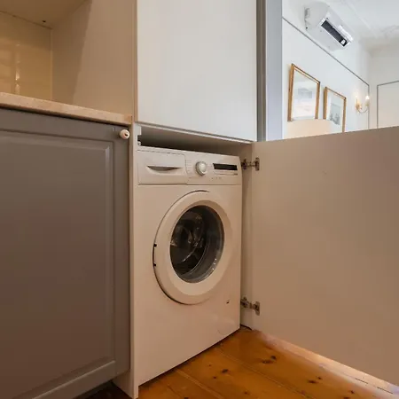 Apartament Classic & Super By Lovelystay Lizbona