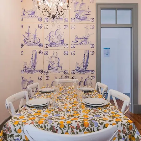 Classic & Super By Lovelystay Apartament