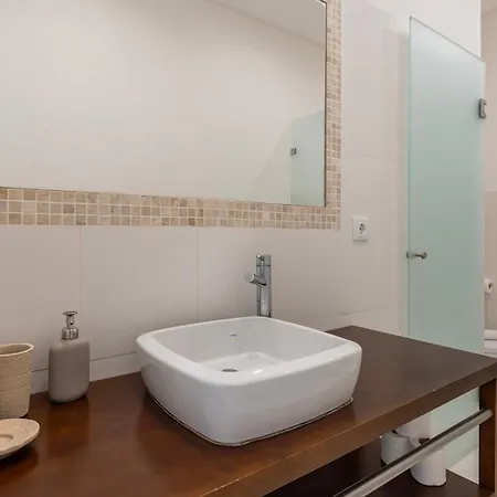 شقة Classic & Super By Lovelystay *